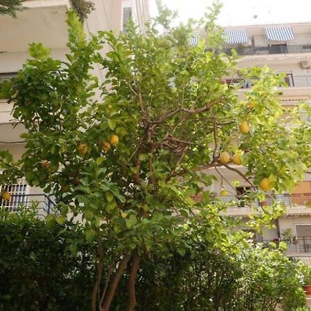 House With Garden And Parking Space In Mergellina Napels Buitenkant foto